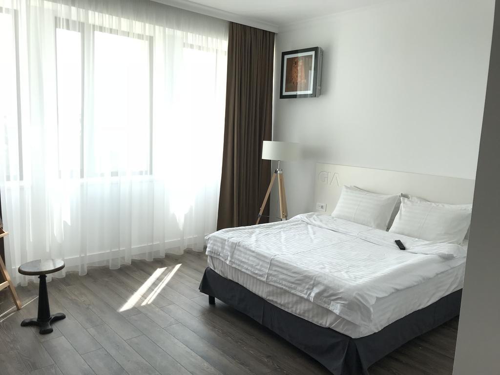 Gia Suites Caracal Esterno foto